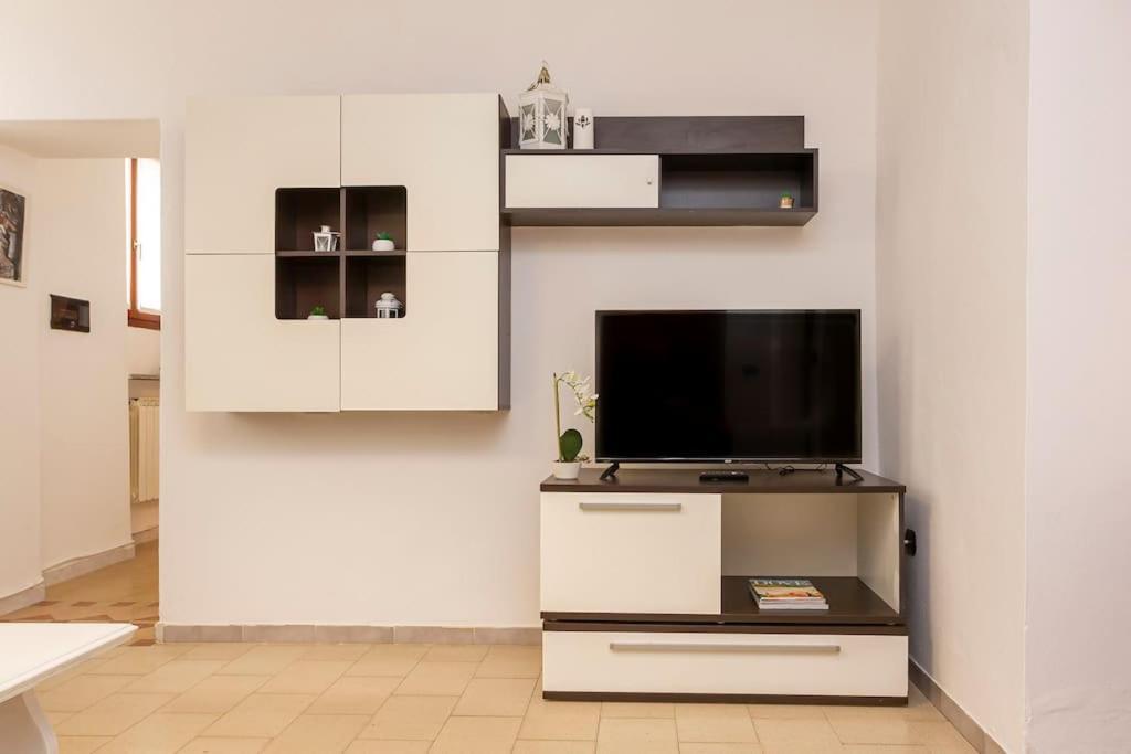 Casa Nicole Self Check-In Villa Albizzate Eksteriør bilde