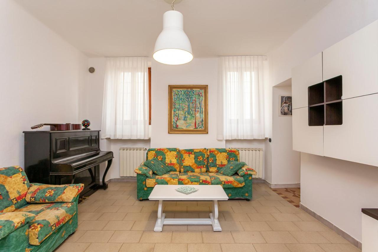 Casa Nicole Self Check-In Villa Albizzate Eksteriør bilde
